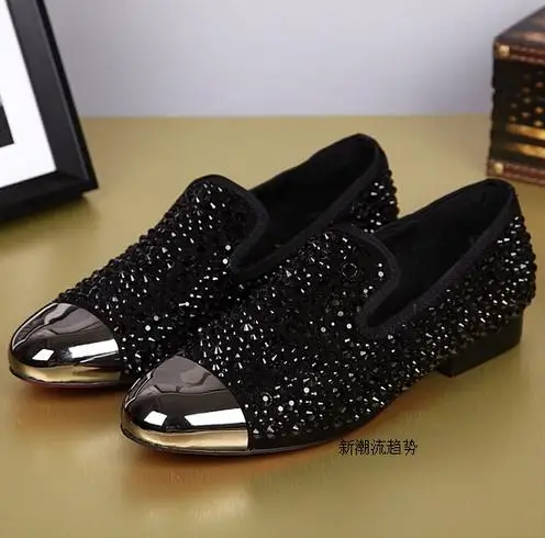 

Men Loafers Black Crystal Rivets Cover Top Quality Metal Round Toe Men Shoes Slip On Party Wedding Shoes