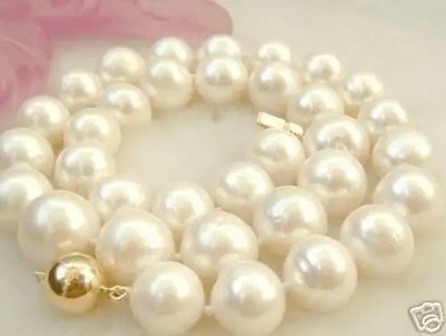 

Hot sale new Style >>>>>Beautiful Akoya 9-10mm white pearl necklace 17