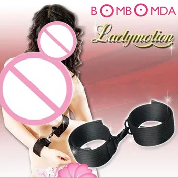 1 Pair Sex Game Handcuffs for Sex Product Black Size could Adjusted Sex Toys for Adult Game O2