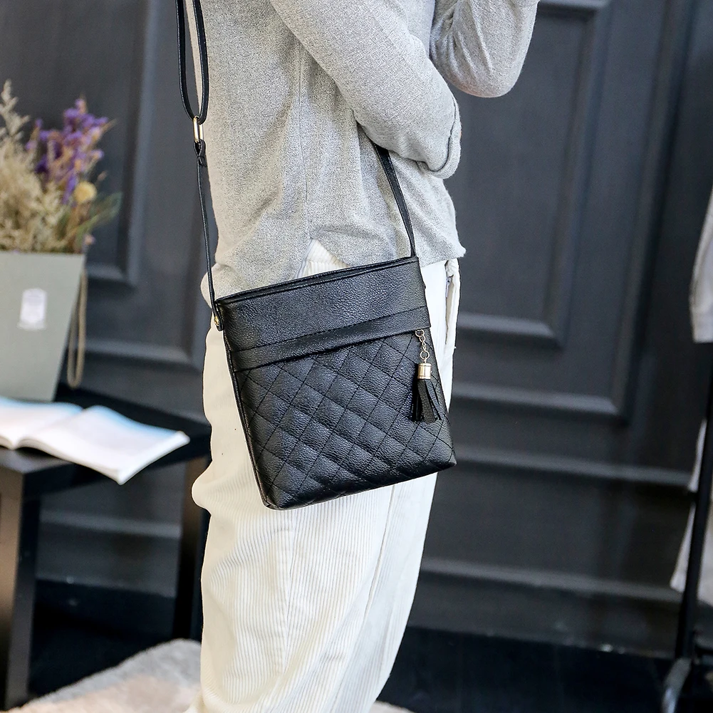 Mini Tassel Bag Messenger Bags Lattice Ladies Clutch Crossbody Bags Soft PU Leather Handbag Bags for Women 2019 Sac a Main Femme