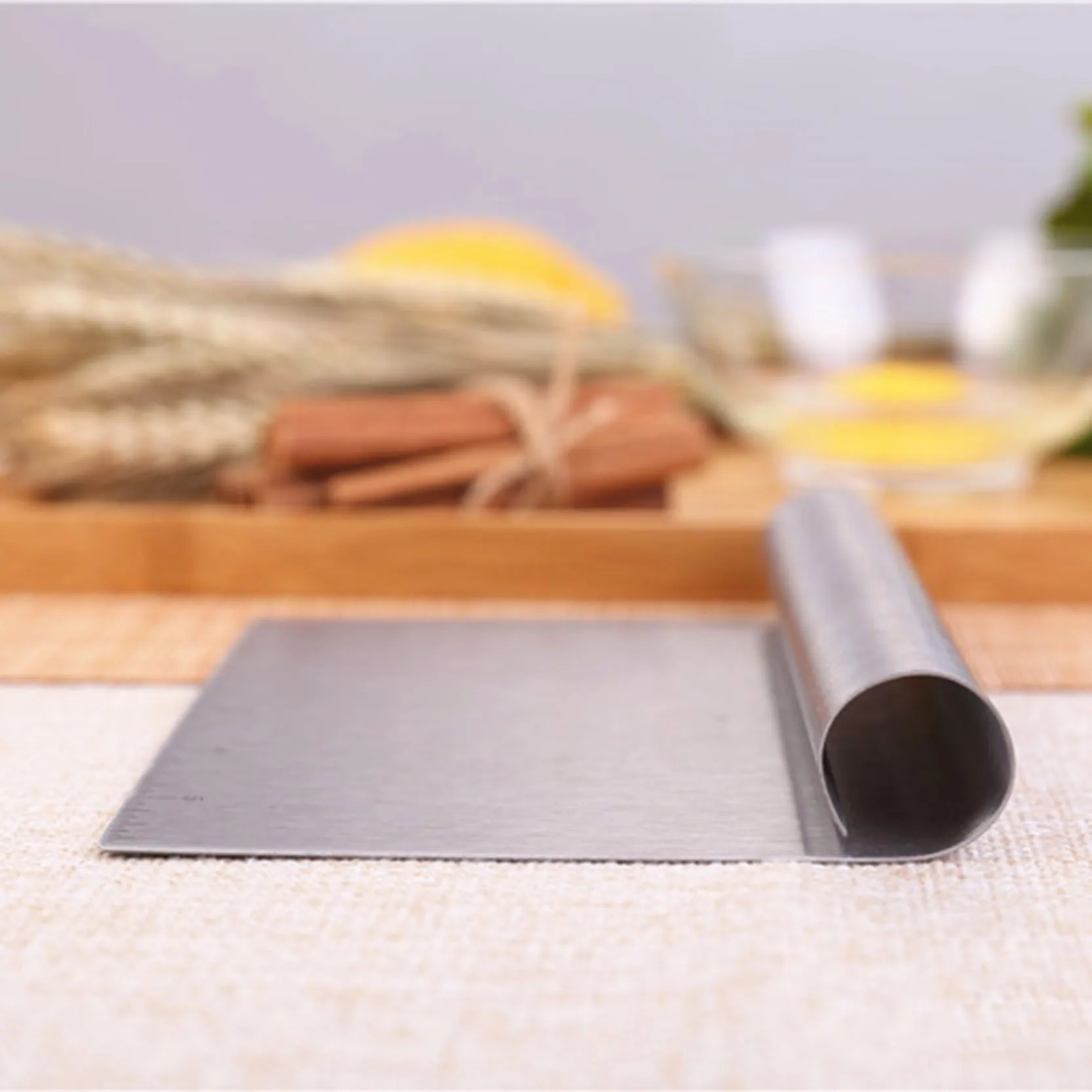 Stainless Steel Pizza Dough Scraper Cutter Fondant Cake Spatulas Cutters