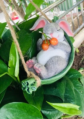 Искусственный Кролик качающийся смолы висячие украшения сада миниатюрное Садоводство