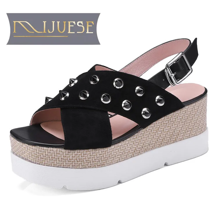 

MLJUESE 2018 women sandals Genuine leather Green color buckle strap open toe rivets high heels wedge pumps women size 34-42