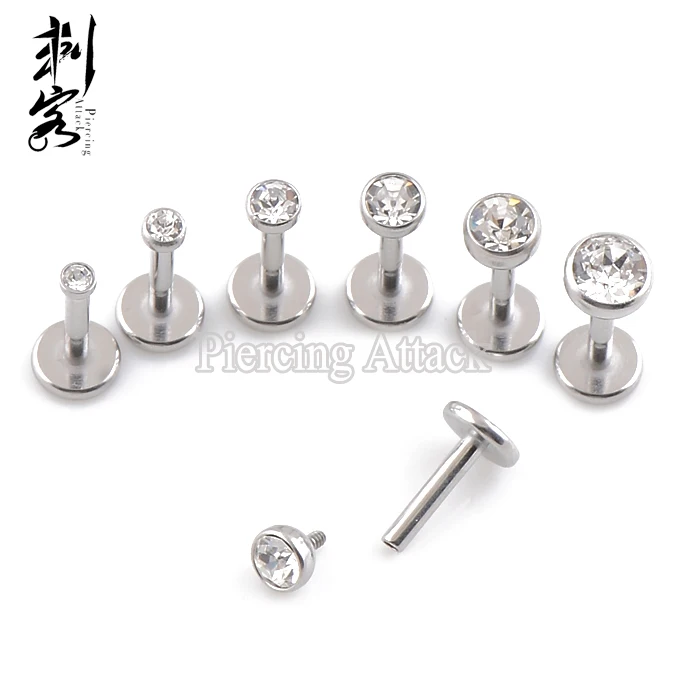 

Clear color 18G Triple Forward Helix Internally Threaded Labret