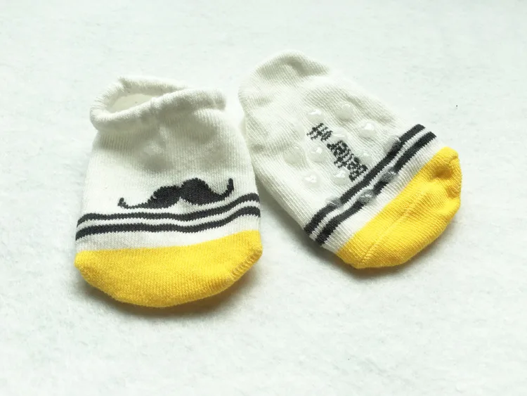 Носки для малышей нескользящие хлопковые носки с рисунками животных(мышкой медвежонком котенком.ю собачкой) для малышей до 3 лет детские носочки для маленьких мальчиков и девочек - Цвет: style 1