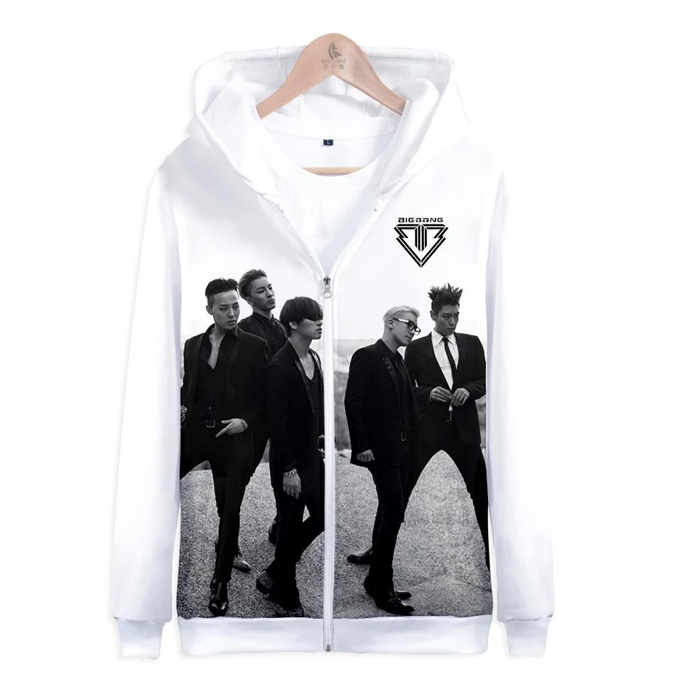 Rebellion одежда. Банг одежда. Sora бренд одежды. Футболка женская bang. Sora бренд одежды.