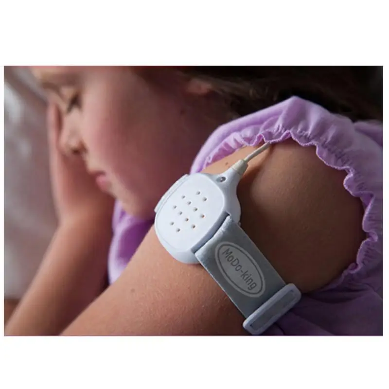 2017 Brand New Baby Urine Reminder MoDo-king Newborn Bedwetting Alarm Kids Wet Diaper Alarm Children's Wet Reminders Free06