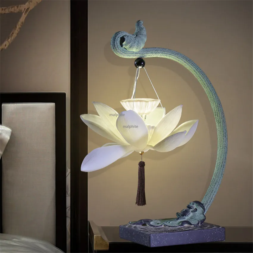 

Modern Chinese Style Resin Lotus Table Lamp Bedroom Bedside Creative Decor Table Lights Study Warm LED Lighting Light Fixture