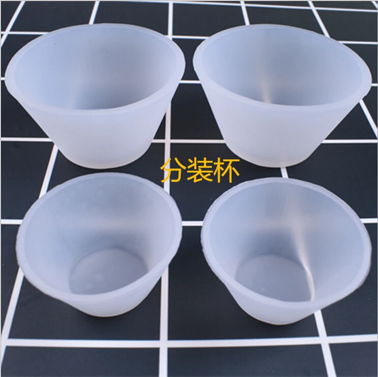 

2018 1 pcs distribution cup silicone resin glue tools Glue distribution cup crystal scale Jewelry tools resin molds for jewelry
