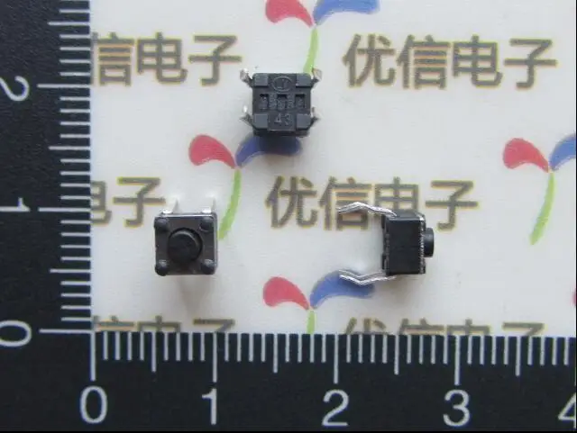 

4.5*4.5*3.8MM 4P push button switch / light touch switch