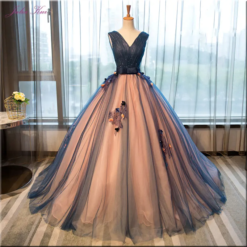 

Julia Kui Silky Tulle V-Neck Ball Gown Quinceanera Dresses Beading Appliques Sleeveless Lace Up Elegant Formal Dresses Customize