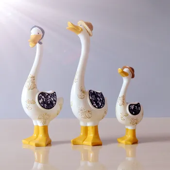 

Duck pendulum family three - port household handicraft TV cabinet decoration creative gift