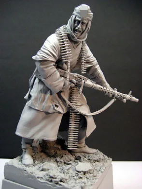 

1/16 120mm Unpainted Resin Figure MG Soldier In Winter ()