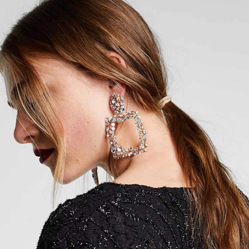 

Hot ZA Metal Vintage Drop Earrings Women Wedding Jewelry Gift Gold Color Rhinestone Square Pendant Dangle Earrings Party Bijoux