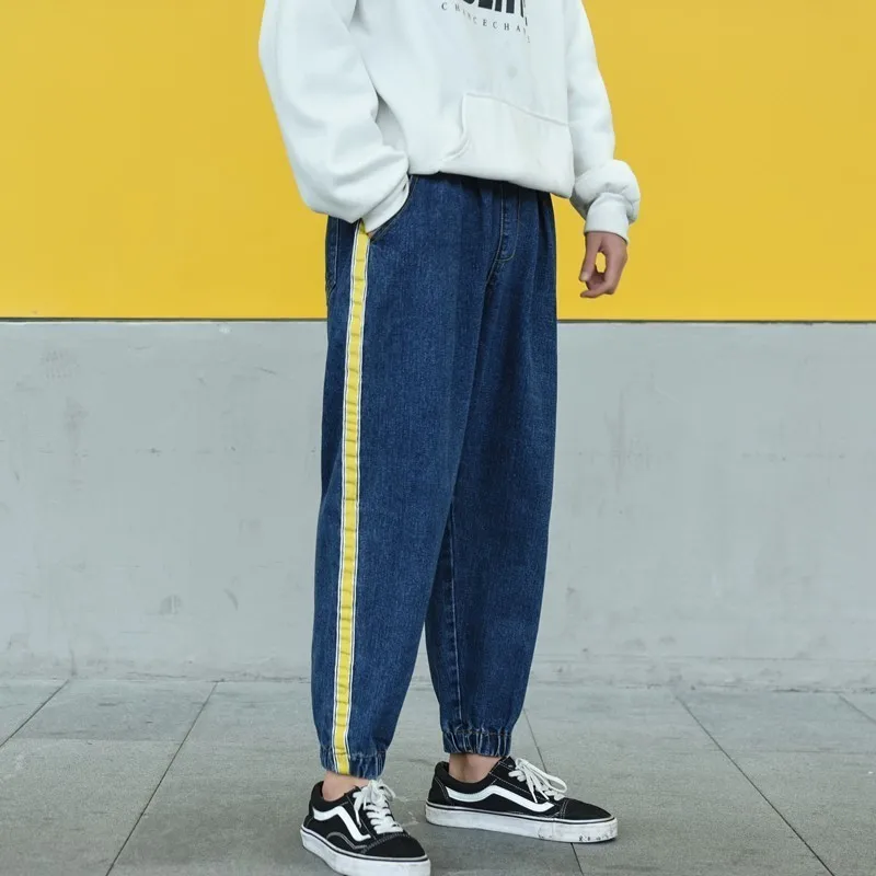 

2018 New Men Casual Loose Side Stripe Solid Color Cowboy Pants Baggy Homme Jeans Elastic Waist Bound Feet Denim Trousers S-2XL
