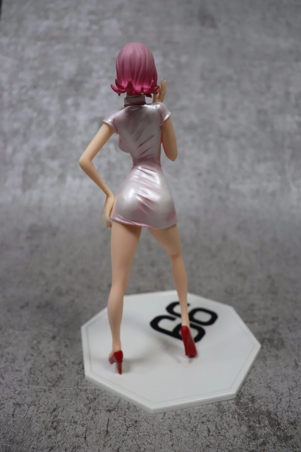 

23cm One piece Vinsmoke Reiju Anime Cartoon Action Figure PVC toys Collection figures for friends gifts