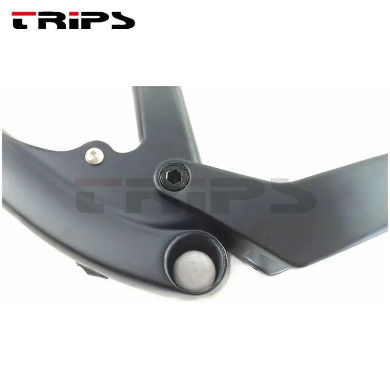 Best TRIPS 2018 New design 29er full suspension carbon frame BB92 carbon mtb frame 29 mountain bike carbon frame 142*12mm thru axle 9