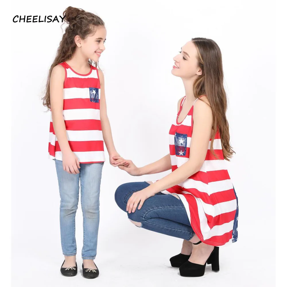 Семья; Одинаковая одежда для мамы и дочки; Кружевная футболка с открытой спиной Платья для мамы и дочки в полоску футболки комплекты одинаковой одежды для ребенка и родителя