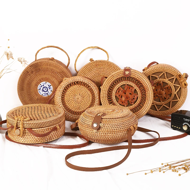 

Popular Women Handmade Round Beach Shoulder Bag Bali Circle Straw Bags Summer Woven Rattan Handbags Women Messenger Bag