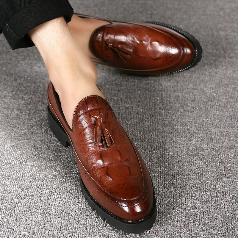 men fashion shoes leather luxury brand italian formal tassel dress footwear designer snake skin platform oxford shoes for men (41)