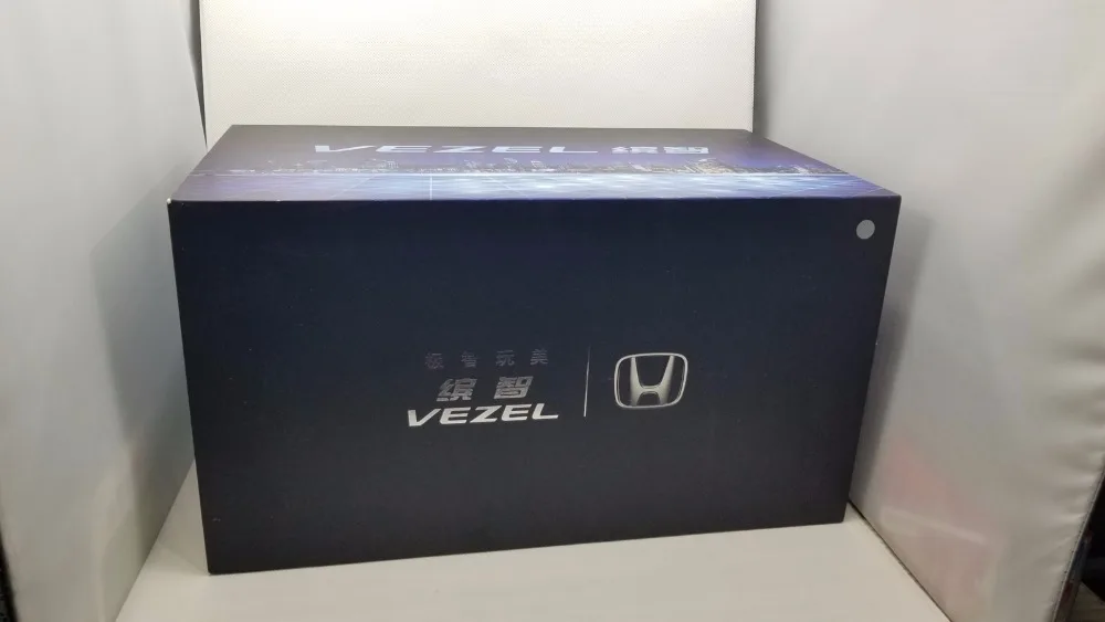 1:18 литая под давлением модель для Honda Vezel HR-V серебро внедорожник редкий сплав игрушечный автомобиль миниатюрная коллекция подарки HRV HR V