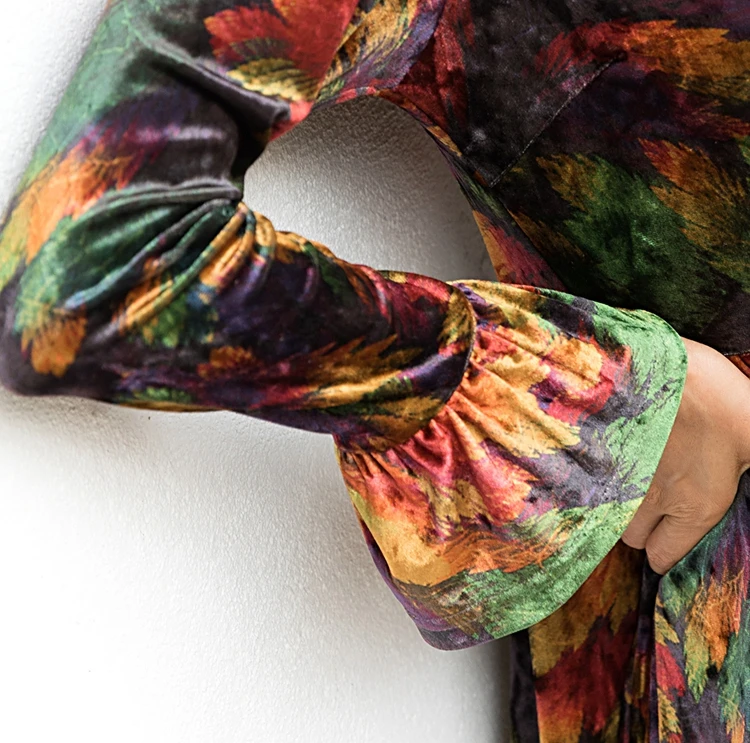 9115029366_916057475