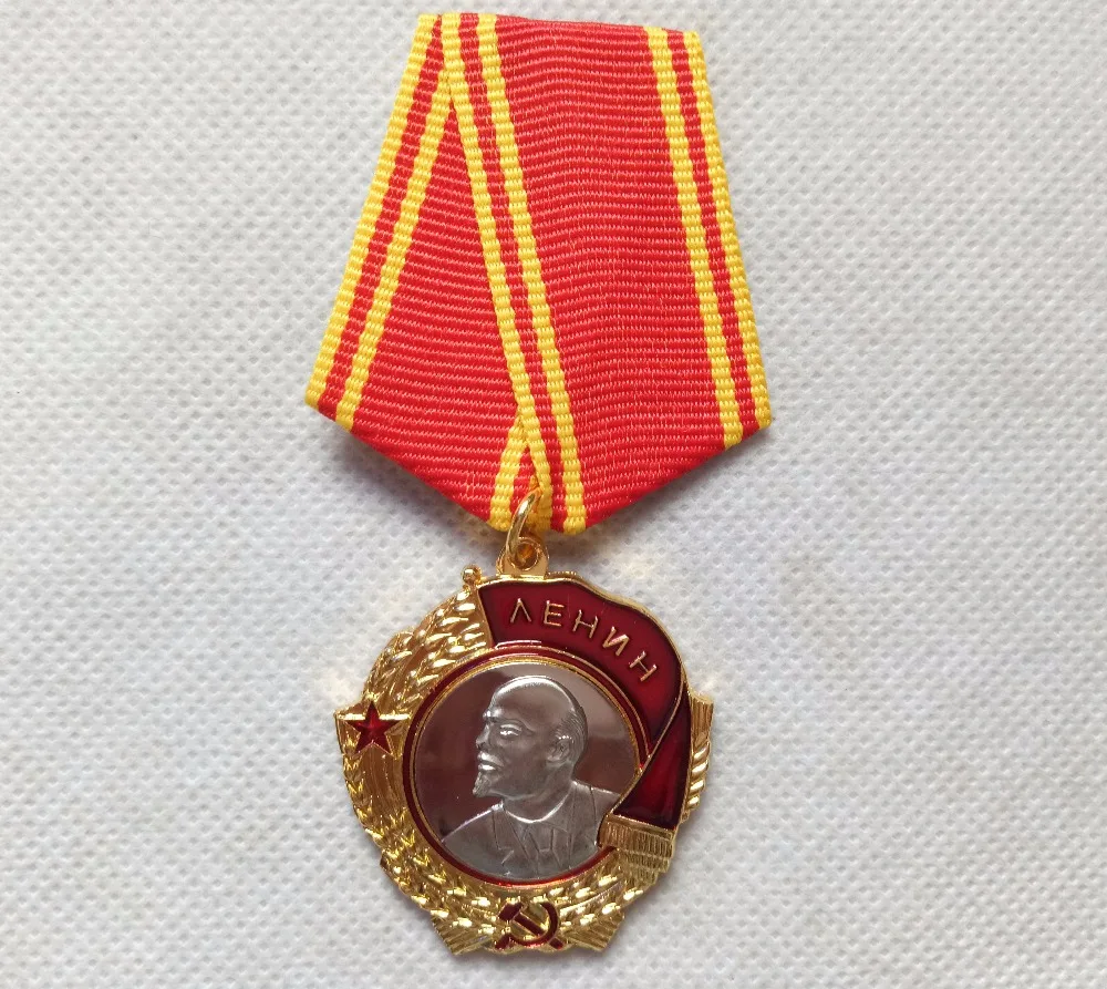 

CCCP Orden Lenina USSR Order of Lenin Pre Soviet Union Military Medal Russia Military Decoration CCCP Person Gold Badges