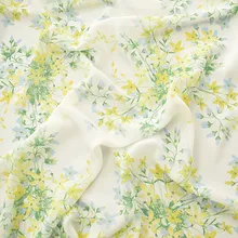 Композитный шелк с высокой палкой шифоновая ткань весна и лето Печать Ткань белый фон маленькие сломанные цветы