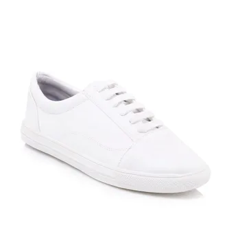 

In the spring and autumn of 2018 the new leisure white shoe with students with size code 29-46 shoes 18114