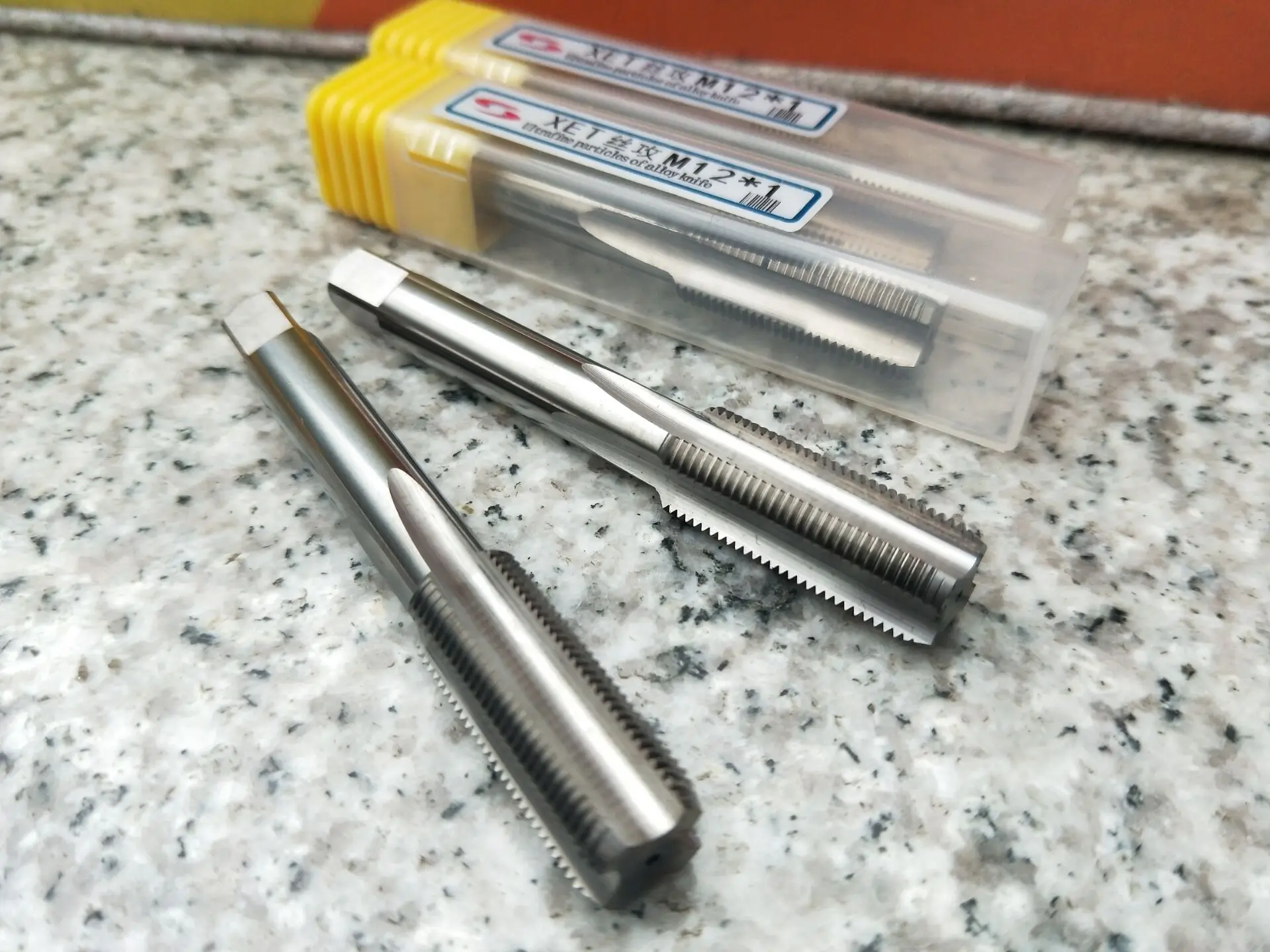 Solid carbide taps, M2 M20 tungsten steel taps, high quality for heat