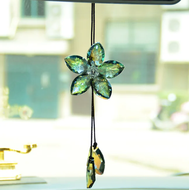 

Transparent Crystal Snowflakes Decoration Rear View Mirror Pendant Car Interior Hanging Ornaments Gifts