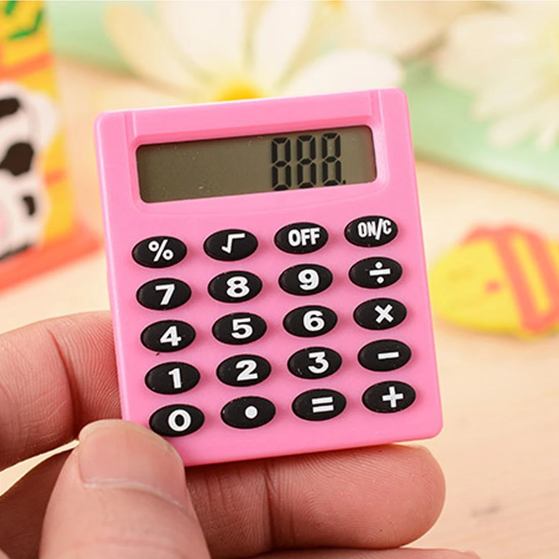 Новый бренд 1 шт. карман мультфильм Мини Калькулятор ручной карман Тип монет калькулятор на батареях Carry цвет случайный
