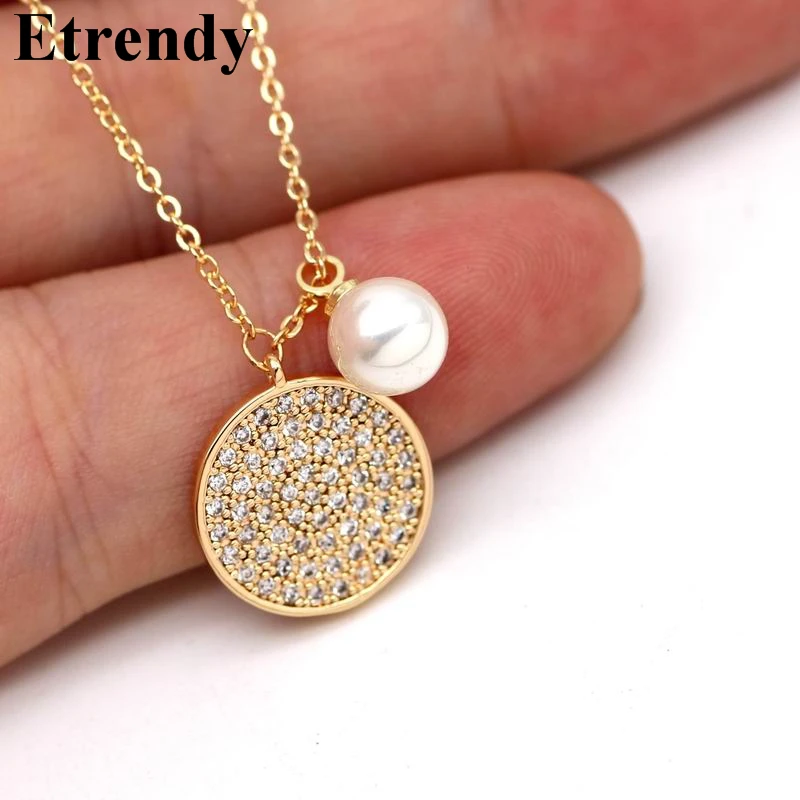 

Micro Pave Round Slice Necklaces & Pendants For Women Fashion Party Coin Necklace Gold Color Trendy Jewelry Bijoux Femme