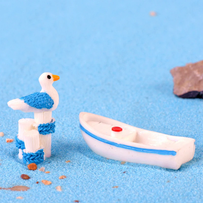 

ZOCDOU 5 Pieces Mediterranean White Blue Wood Pile Gull Boat Small Statue Figurine Crafts Figure Ornament Miniatures Decoration