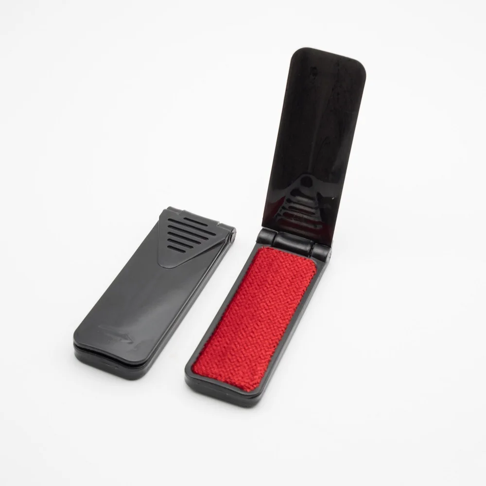 

Home Convinent Plastic Fluff Fabric Clothes Dust Brush Pet Hair Remover Dry Clean Swivel Wheel