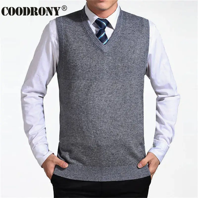 Economici COODRONY 2019 Nuovo Arrivo Maglione di Colore Solido Maglia di Cachemire Degli Uomini di Maglie e Maglioni di Lana Pullover Degli Uomini di Marca Con Scollo A V Senza Maniche Jersey Hombre