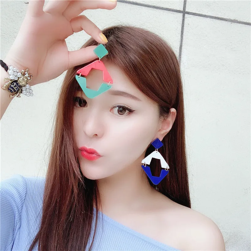 

Korean Earrings Version of Retro Fashionable Geometric Earrings Baitao Resin Earring Tassel Earrings