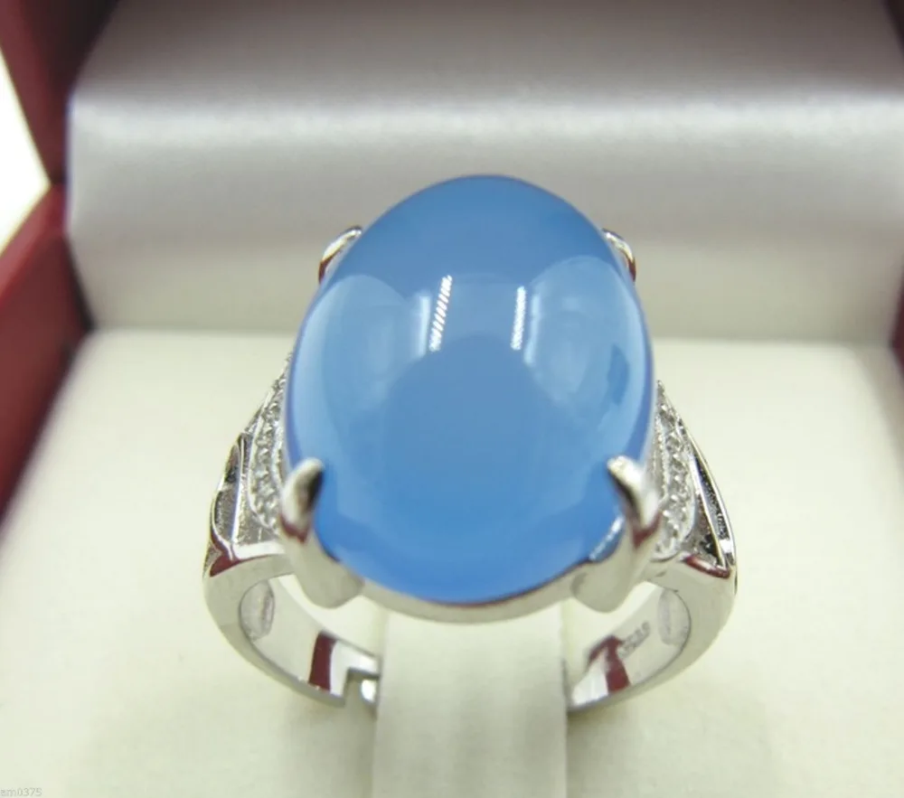 

FREE shipping> 925 Sterling Silver Ring / Chinese Blue Chalcedony Nice Ring U.S Size :7-7.5