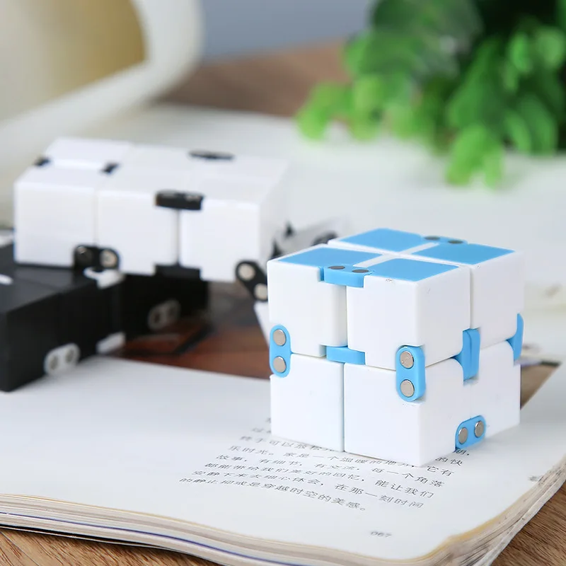 

New Magical Infinity Cube Creative Fidget Toys Infinite Flip Decompression Cubes for Stress Relief Magic Cube Toys