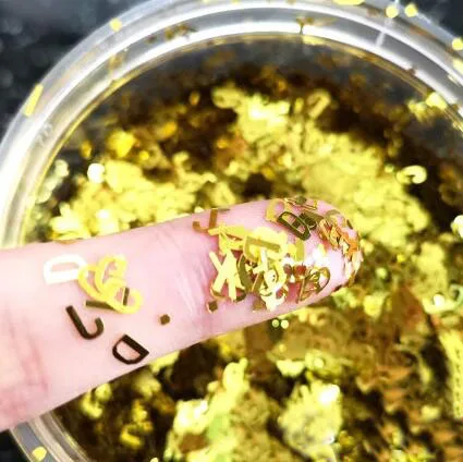 Solid gold Ультратонкие буквы блестки 4 мм ПЭТ пайетками лазерные блестки для украшения ногтей DIY ремесла Маникюр Свадебный Рождественский Декор Конфетти 8 г - Цвет: Solid gold