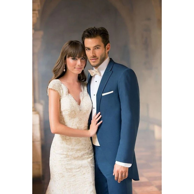 2015-New-slim-fit-Custom-made-blue-Groomsmen-Groom-Tuxedos-wedding-suits-jacket-Pants-tie