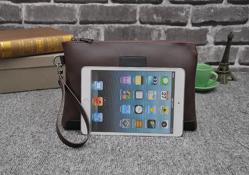 3327006795_1448623844