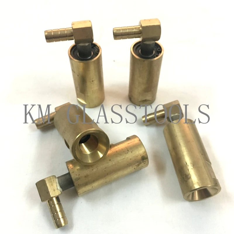 

Copper water connector (Boliang machine) Internal thread 15mm.