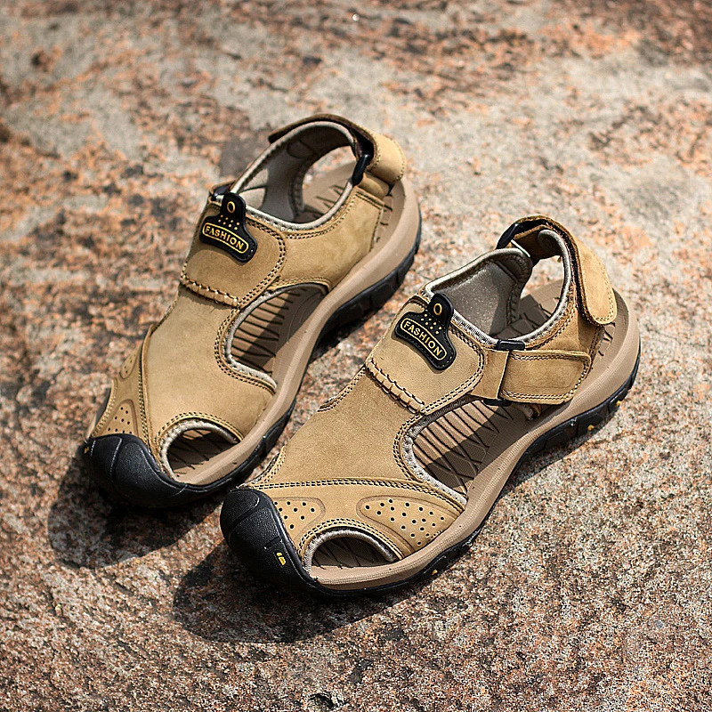 Летние брендовые босоножки из натуральной кожи туфли для Для мужчин светильник мягкая мужская повседневная обувь дышащая пляжная обувь качество прогулочные вьетнамки