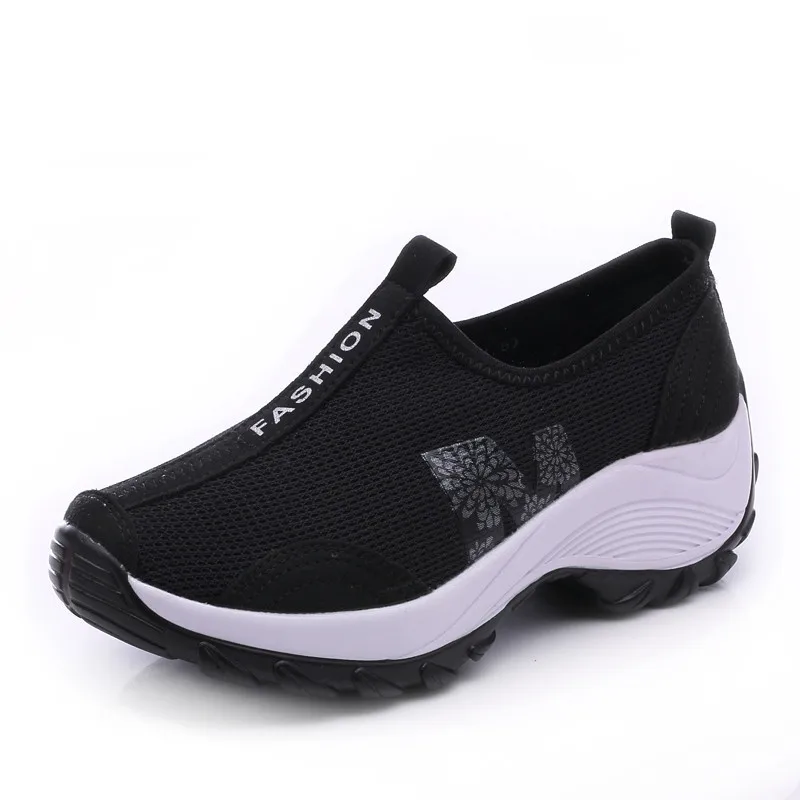 slip on rubber shoes women's