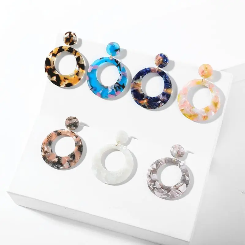 

Tortoise Shell Leopard Acrylic Acetic Acid Round Drop Earrings for Women Jewelry
