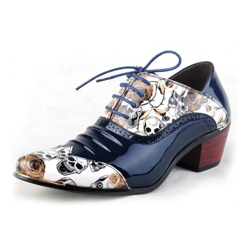 Новинка; Мужская официальная обувь с черепом; модные мужские оксфорды с острым носком в британском стиле; обувь на высоком каблуке со шнуровкой; zapatos hombre; Мужская обувь; RMC-560 - Цвет: Синий