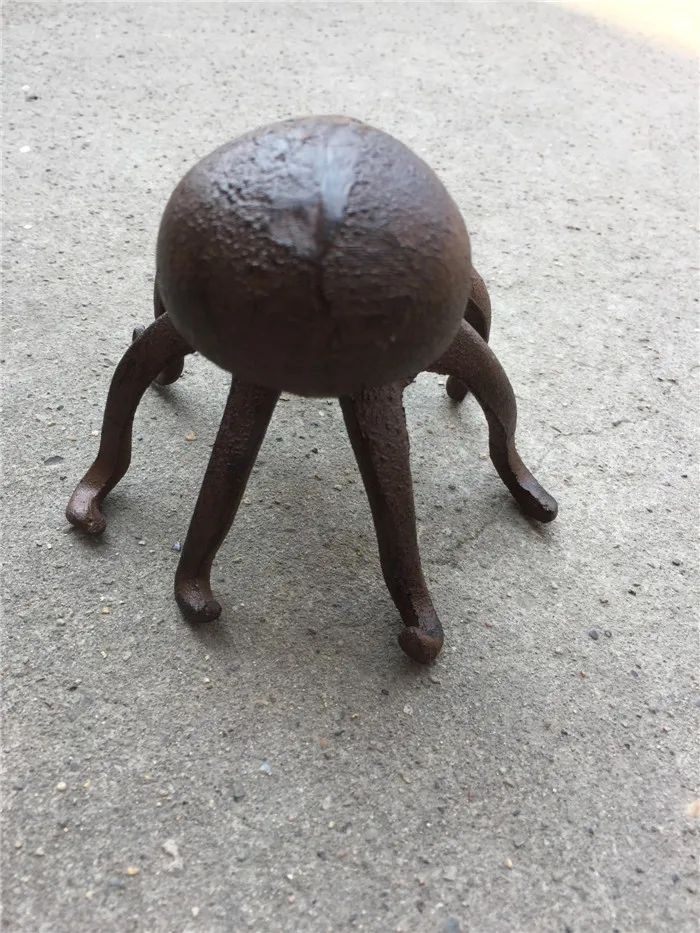  082
