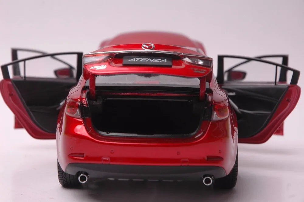 1:18 литая под давлением модель для Mazda 6 Atenza красный Седан сплав игрушечный автомобиль миниатюрная коллекция подарок MX5 MX