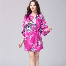 Сексуальные сливы Новые короткие Стиль женщина с принтом павлина шелковые кимоно Халаты, Свадебная вечеринка невесты халат лето плюс Размеры S-3XL 010428